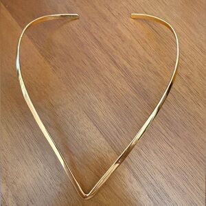 Gold V-Shaped Choker Necklace